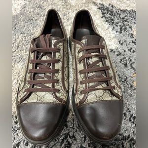 Gucci, Brown size 9.5 G (10 US)